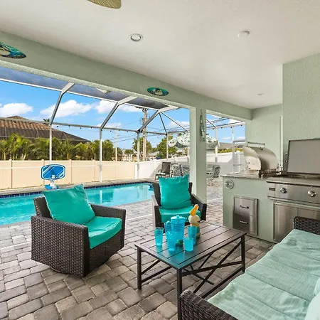 New Listing! Stunning 4 Bedroom Home With Electric-Heated Pool And Fenced Yard - Villa Karina